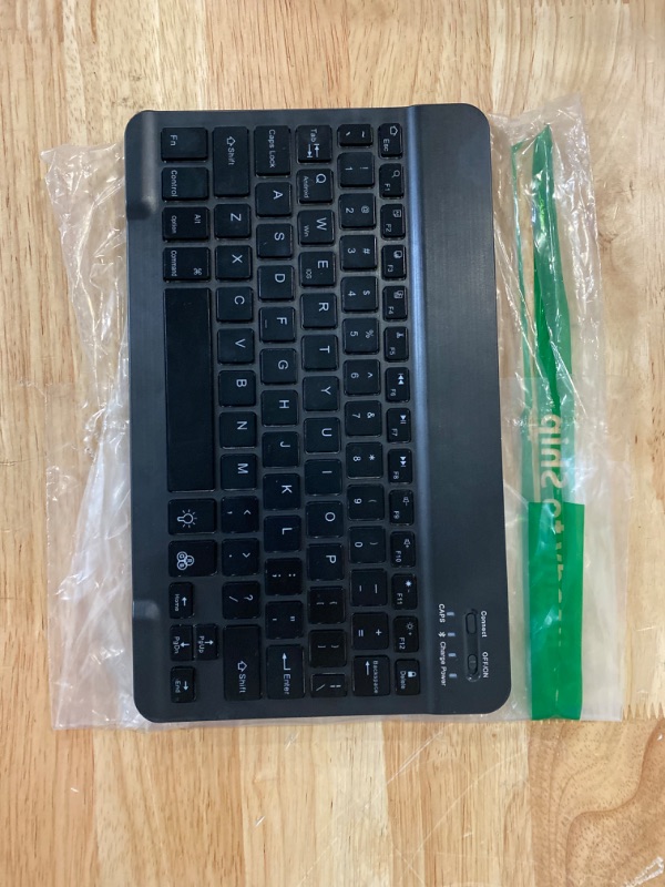 Photo 1 of Wireless Keyboard
