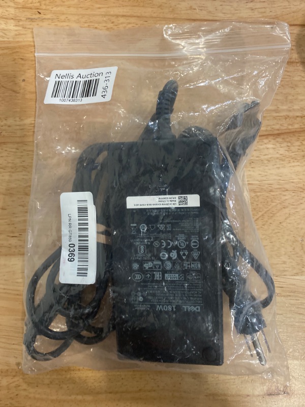 Photo 2 of 180W AC Charger Fit for Dell Alienware 15 17 Area 51M M15 M17 G3 G5 G7 7588 7590 7790 3579 3779 5587 5590 DA180PM111 FA180PM111 Gaming Laptop Power Adapter Supply
