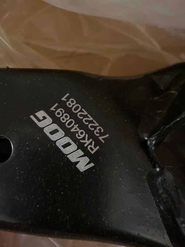 Photo 1 of MOOG RK640891 Control Arm