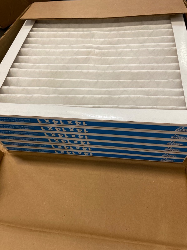 Photo 2 of Aerostar 14x14x1 MERV 8 Pleated Air Filter, AC Furnace Air Filter, 6 Pack (Actual Size: 13 3/4"x13 3/4"x3/4") NEW
