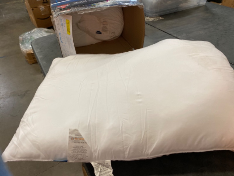 Photo 1 of Bedsure Pillows Queen Size Set of 2 - Queen Pillows 2 Pack Hotel Quality Bed Pillows for Sleeping Soft and Supportive Pillows for Side, Back Sleepers
