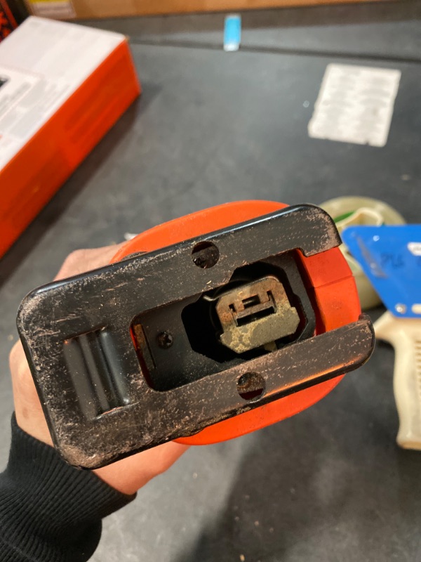 Photo 3 of BLACK+DECKER 20V MAX* POWERCONNECT 7/8 in. Cordless Reciprocating Saw (BDCR20B)
