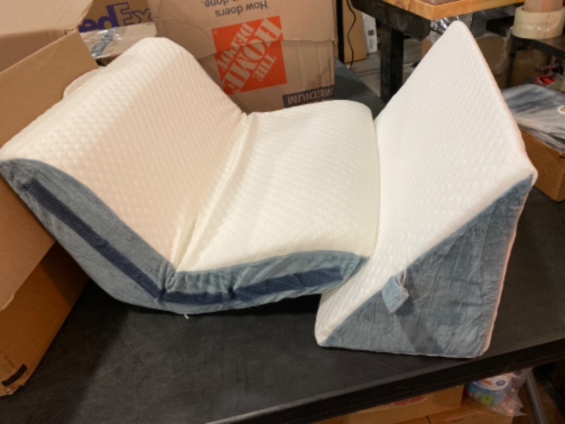 Photo 1 of Simple Dad Wedge Pillow 
