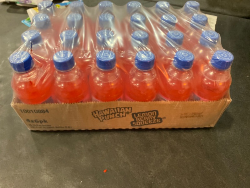 Photo 2 of Hawaiian Punch Fruit Juicy Red, 10 fl oz bottles, 24 Count (4 Packs of 6)
