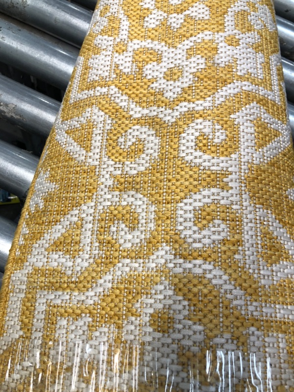 Photo 2 of **** USED ****
Nicole Miller New York Patio Country Danica Transitional Geometric Indoor/Outdoor Area Rug, Yellow/White, 5'2"x7'2" Yellow/White 5'2"x7'2" Rectangle