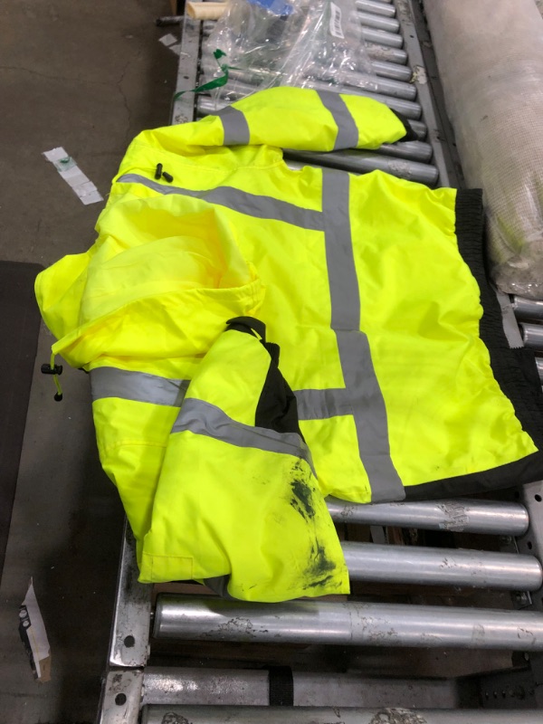 Photo 2 of High Visibility Reflective Winter Bomber Jacket, Black Bottom, ANSI Compliant, Ergodyne GloWear
SIZE LARGE