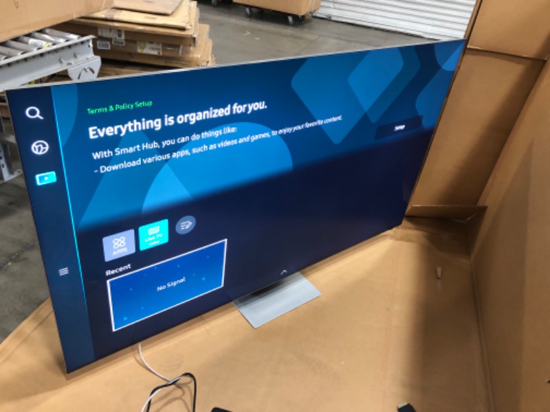 Photo 5 of SAMSUNG 75-Inch Class Neo QLED 8K QN900B Series Mini LED Quantum HDR 64x, Infinity Screen, Dolby Atmos, Object Tracking Sound Pro, Smart TV, Bluetooth with Alexa Built-In (QN75QN900BFXZA, 2022 Model)
