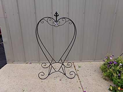 Photo 1 of 40" Heart Shaped Metal Folding Plant Stand
