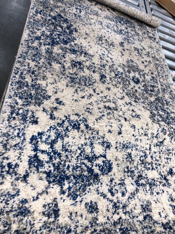 Photo 2 of 2'3 x 4 ' White/Royal Blue Indoor Distressed/Overdyed Vintage Area Rug