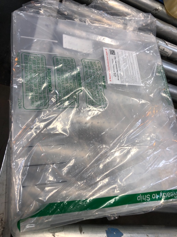 Photo 1 of Acrylic Aquarium Divider Kit 5.5 /10 / 20L / 20H / 29 / 40B / 55 / 75 / 125gal Fish Tank with Suction Cups 40gal Breeder