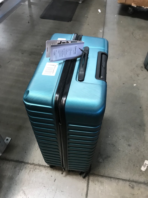 Photo 2 of **used- scratched**
U.S. Traveler Boren Polycarbonate Hardside Rugged Travel Suitcase 