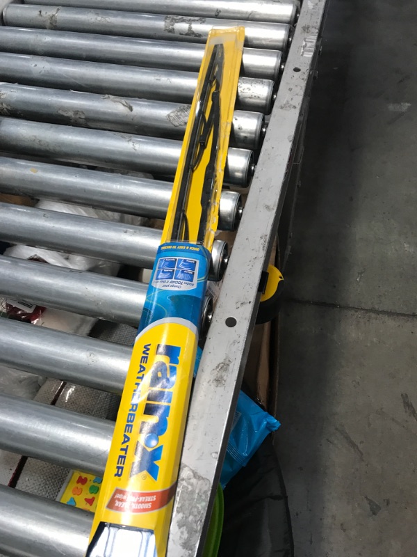 Photo 1 of 26 in. Weatherbeater Wiper Blade