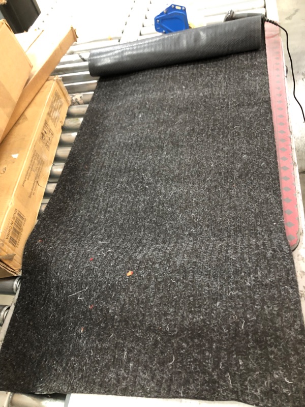 Photo 1 of 5ft x 2ft black carpet