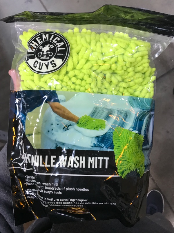 Photo 2 of Chemical Guys MIC493 Chenille Premium Scratch-Free Microfiber Wash Mitt, Lime Green, 9.6" x 2.3" x 7" Lime Green (New Version) Standard