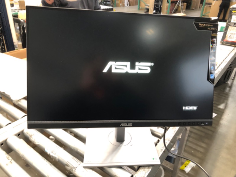 Photo 4 of ASUS ProArt Display 27" Monitor PA278CV - WQHD (2560 x 1440), IPS, 100% sRGB/ Rec. 709, ?E < 2, Calman Verified, USB Hub, USB-C, DisplayPort Daisy-chaining, HDMI, Eye Care, Height Adjustable
