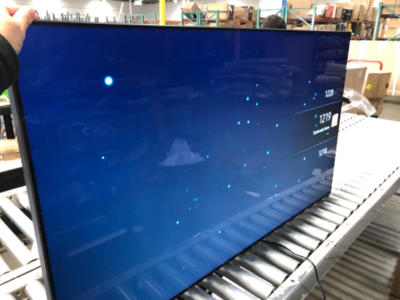 Photo 6 of *HAS A SCRATCH DOES NOT EFFECT DIGITAL DISPLAY* SAMSUNG 55-Inch Class QLED 4K UHD Q90T Series Quantum HDR Smart TV w/Ultra Viewing Angle, Adaptive Picture, Gaming Enhancer, Alexa Built-in (QN55Q90TDFXZA)
