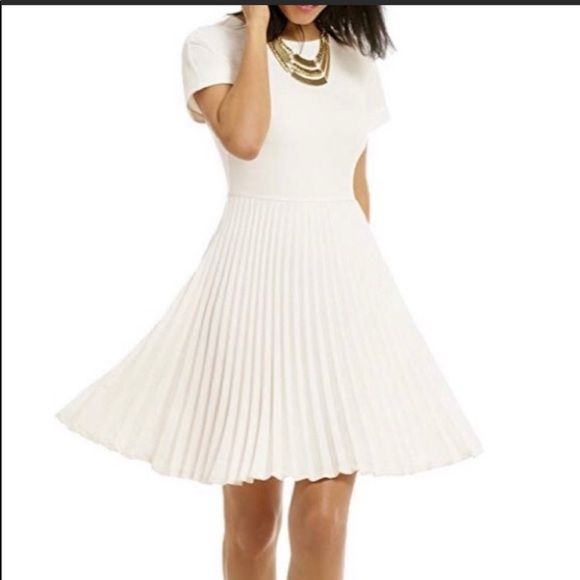 Photo 1 of WOOSEA WHITE DRESS SIZE MEDIUM PLEATED SKIRT NWT SIZE XL
