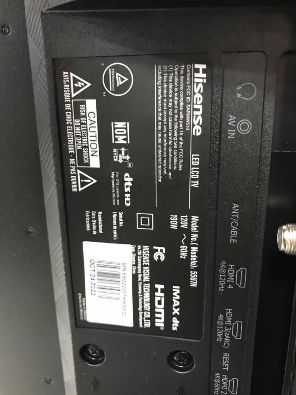 Photo 1 of Hisense ULED Premium U7H QLED Series 55-inch Class Quantum Dot Google 4K Smart TV (55U7H, 2022 Model) 55-Inch Smart TV