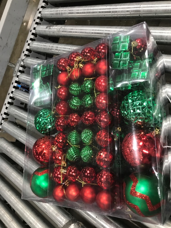 Photo 2 of 116Pcs Assorted Christmas Ornaments Set, Christmas Ornaments Balls, Shatterproof Christmas Balls Hanging for Christmas Tree with Portable Gift Box Packaging (Red & Green