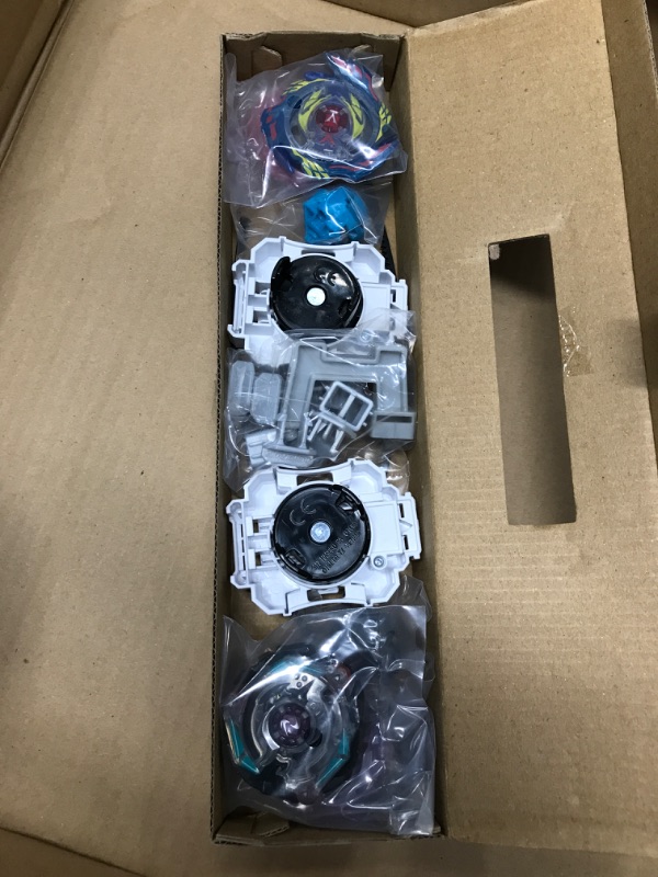 Photo 1 of Beyblade Burst Evolution Star Storm Battle Set (Amazon Exclusive)
