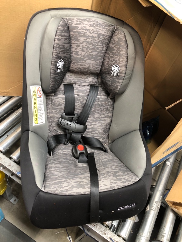 Photo 3 of Graco Admiral 65 Convertible Car Seat, Studio