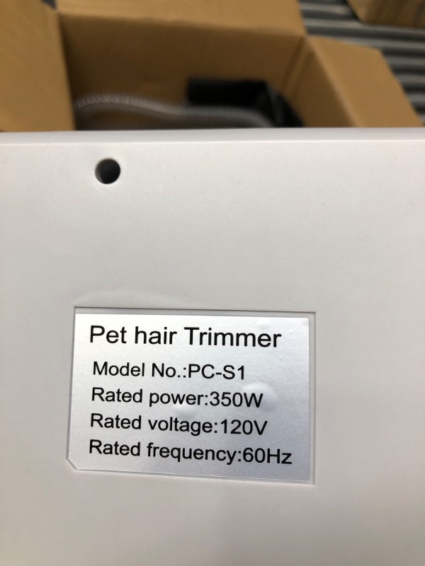 Photo 1 of ***TESTED WORKING*** Bunfly Professional Grooming Clippers with 5 Proven Grooming Tools for Dogs Cats and Other Animals, Pet Grooming Kit & Vacuum Suction 99% Pet Hair(S) Silver
