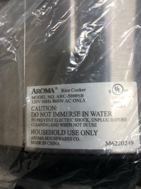 Photo 3 of Aroma Housewares ARC-5000SB Digital Rice, Food Steamer, Slow, Grain Cooker, Stainless Exterior/Nonstick Pot, 10-cup uncooked/20-cup cooked/4QT, Silver, Black Professional