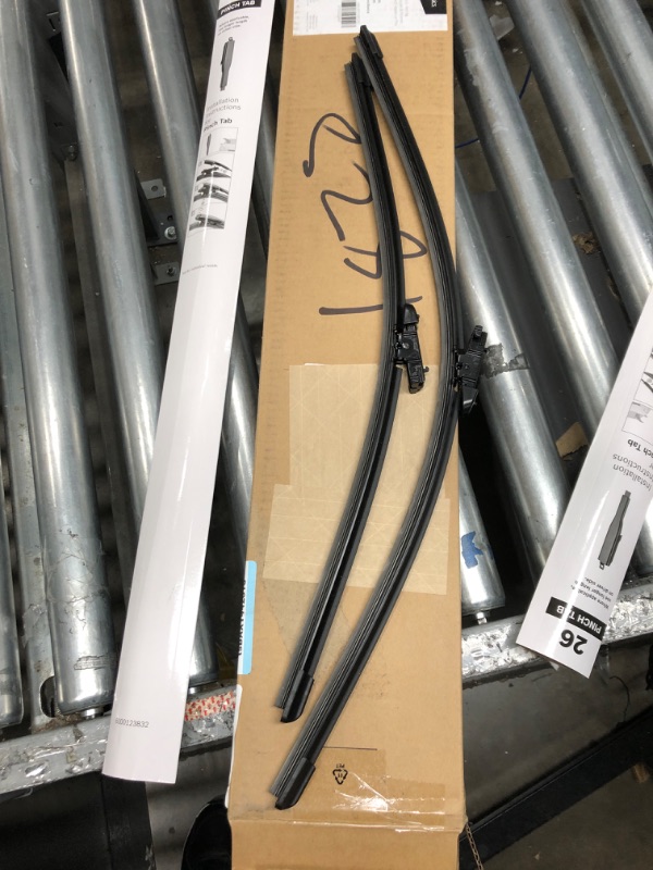 Photo 2 of AmazonBasics - Windshield Wiper Blades (Set of 2) - 26" / 22" Pinch Tab Pinch Tab 26" / 22"