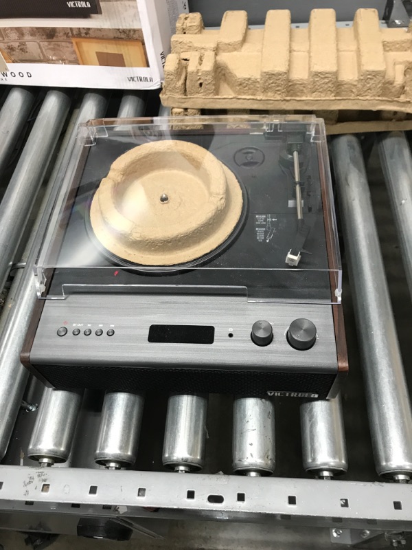 Photo 1 of ***UNABLE TO TEST MISSING 9V CHARGER CORD*** Victrola Eastwood Signature Bluetooth Record Player 