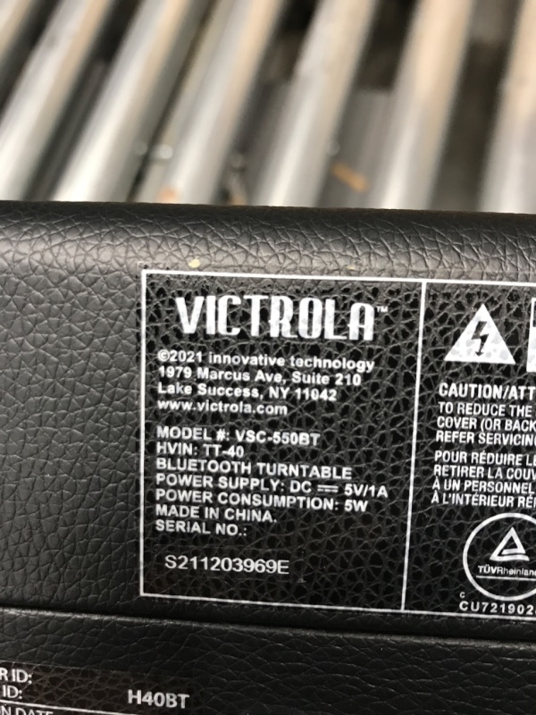 Photo 4 of ***TESTED WORKING SEE FULL NOTES*** Victrola Vintage 3-Speed Bluetooth Portable Suitcase Record Player with Built-in Speakers | Upgraded Turntable Audio Sound| Includes Extra Stylus | Black, Model Number: VSC-550BT-BK, 1SFA