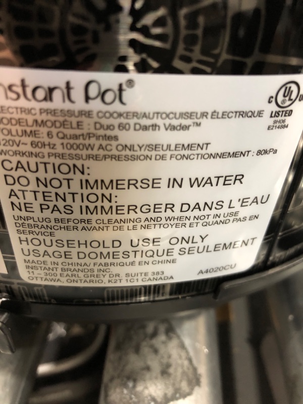 Photo 5 of *** POWERS ON *** Instant Pot Star Wars Duo 6-Qt. Pressure Cooker, Darth Vader