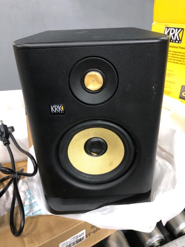 Photo 6 of KRK RP5 Rokit G4 Studio Monitor, Black (RP5G4-NA)
