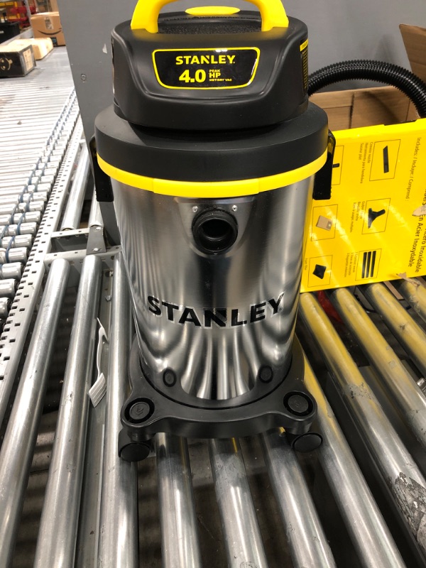 Photo 3 of ***TESTED*** POWERED ON** Stanley - SL18129 Wet/Dry Vacuum, 4 Gallon, 4 Horsepower, Stainless Steel Tank Silver+yellow