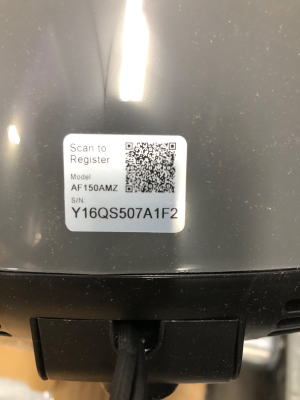 Photo 2 of **USED ** Ninja AF150AMZ Air Fryer XL, 5.5 Qt. Capacity that can Air Fry, Air Roast, Bake, Reheat & Dehydrate, with Dishwasher Safe, Nonstick Basket & Crisper Plate and a Chef-Inspired Recipe Guide, Grey