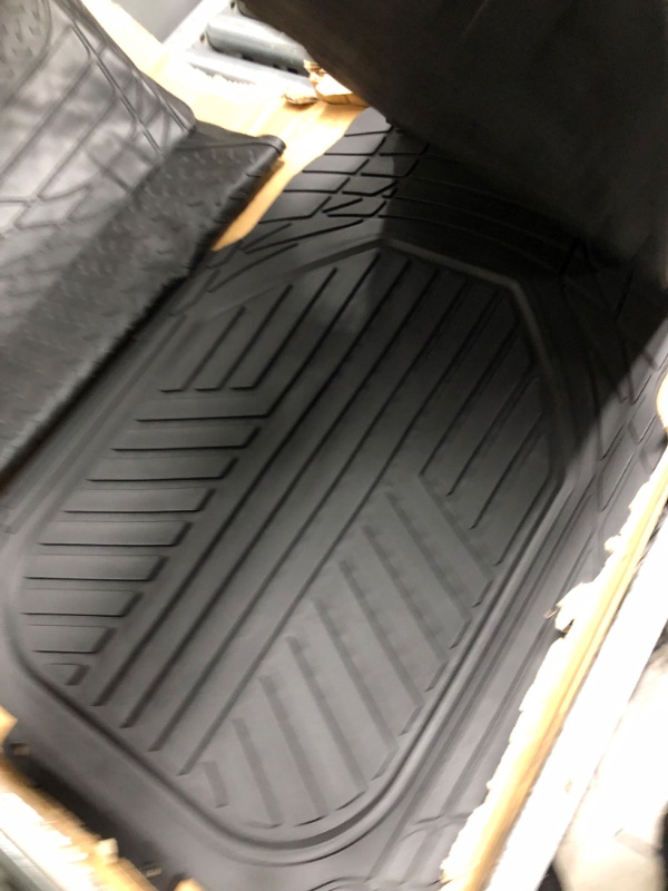 Photo 4 of Amazon Basics 4-Piece All-Weather Protection Heavy Duty Rubber Floor Mats Set with Cargo Liner for Cars, SUVs, and Trucks?Black,Universal Trim to Fit Black Thick Heavy Duty Rubber 4-Pieceio