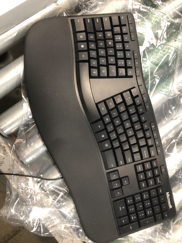 Photo 2 of Microsoft Ergonomic Keyboard
