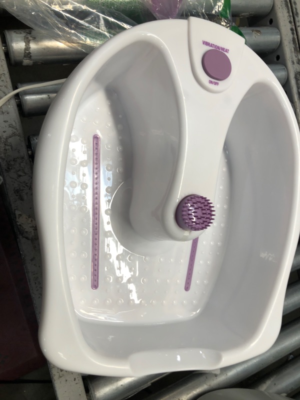 Photo 2 of *** USED *** **** TESTED POWERED ON ****
Conair Soothing Pedicure Foot Spa Bath with Soothing Vibration Massage, Deep Basin Relaxing Foot Massager with Jets, Pink/White Lavender