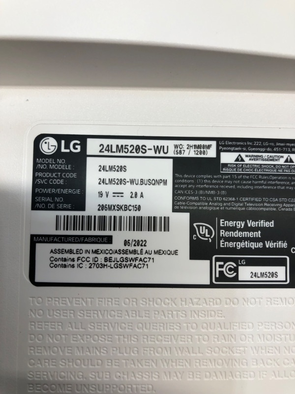 Photo 4 of LG 24 Inch Class HD Smart TV (24LM520S-WU, 2022)
