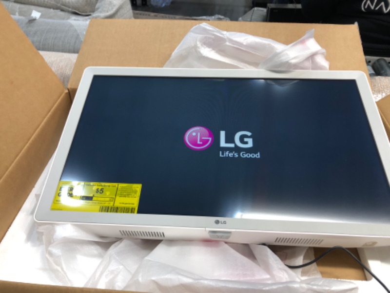 Photo 2 of LG 24 Inch Class HD Smart TV (24LM520S-WU, 2022)
