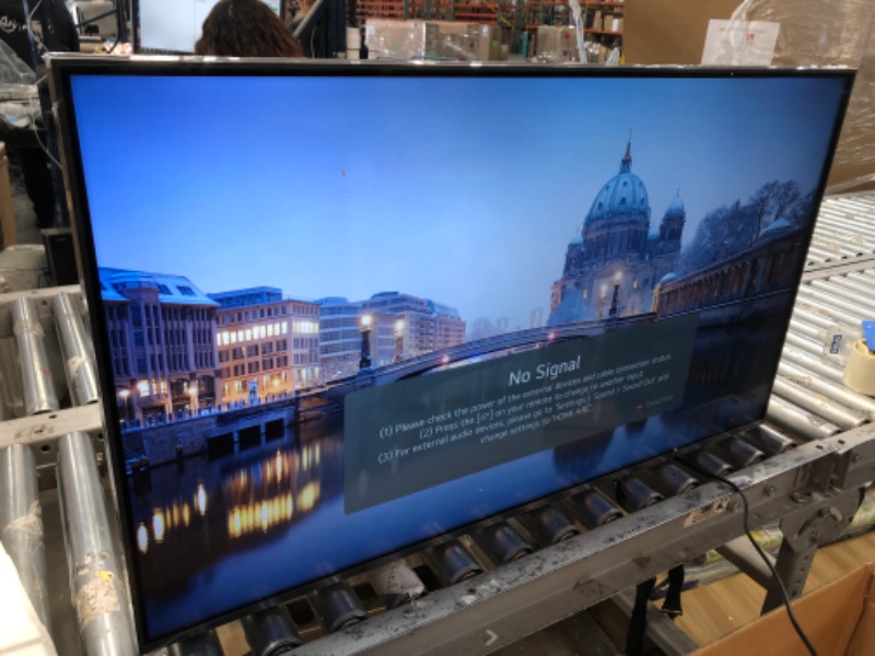 Photo 2 of LG 43-Inch Class UQ9000 Series Alexa Built-in 4K Smart TV (3840 x 2160),Bluetooth, Wi-Fi, USB, Ethernet, HDMI 60Hz Refresh Rate, AI-Powered 4K, Cloud Gaming (43UQ9000PUD, 2022)
