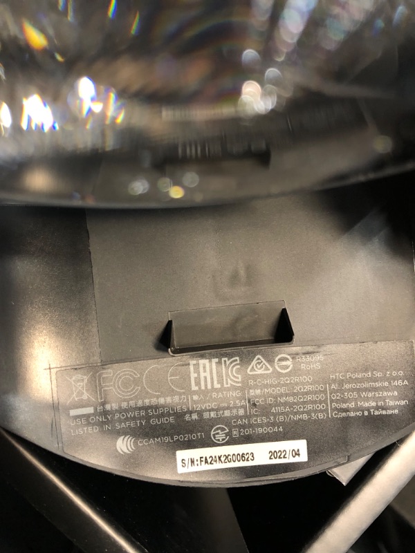 Photo 1 of HTC Vive Cosmos Elite Virtual Reality System
