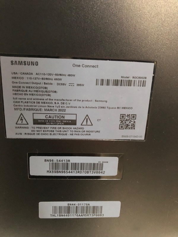 Photo 2 of SAMSUNG BN9654413M / SOC8002B One Connect Jackpack COMES WITH POWER CORD AND ONE CONNECT CORDS
