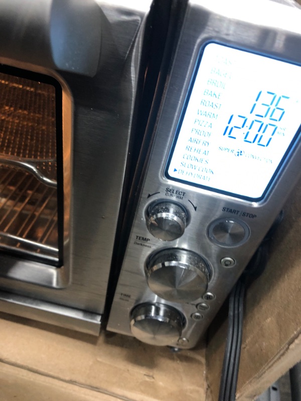 Photo 3 of ***screen and buttons  is detached and door is loose, attempted to start but start button does not start***(
Breville Smart Oven Air Fryer Pro, Brushed Stainless Steel, BOV900BSS New