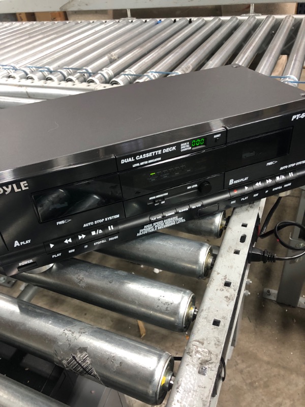 Photo 2 of Dual Cassette Deck | Music Recording Device with RCA Cables | Removable Rack Mounting Hardware | CrO2 Tape Selector | Built-in 3 Digit Tape Counter - 110V/220V