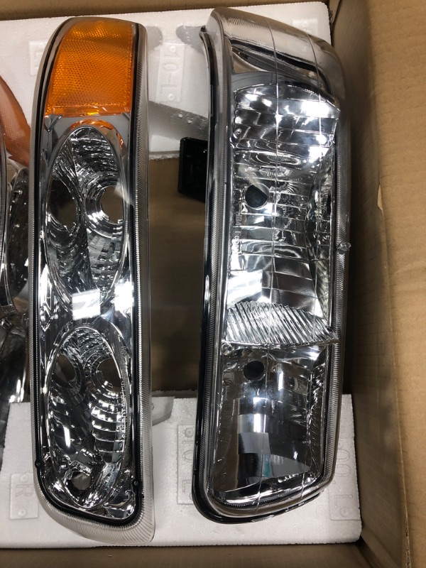 Photo 2 of DWVO Headlight Assembly Compatible with 99-02 Chevrolet Silverado 1500 2500/01-02 Chevy Silverado 1500HD 2500HD 3500HD/00-06 Chevy Tahoe Suburban 1500 2500 (Not for GMC) Chrome Housing Amber Reflector Clear Lens