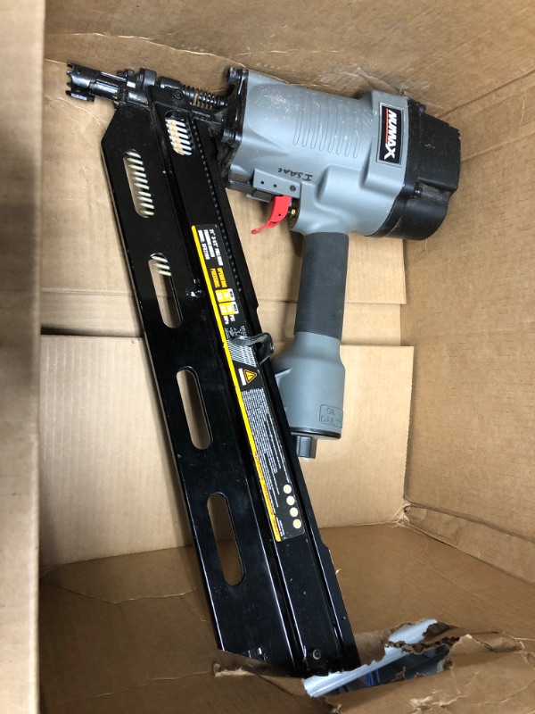 Photo 2 of *USED*NuMax SFR2190 Pneumatic 21 Degree 3-1/2" Full Round Head Framing Nailer & B&C Eagle, ?3-1/2-Inch x .131 x 22 Degree Hot Dip Galvanized Smooth Shank Plastic Collated Framing Nails (500 per box) 21° Full Head Framing Nailer Nail Gun + Framing Nails (5