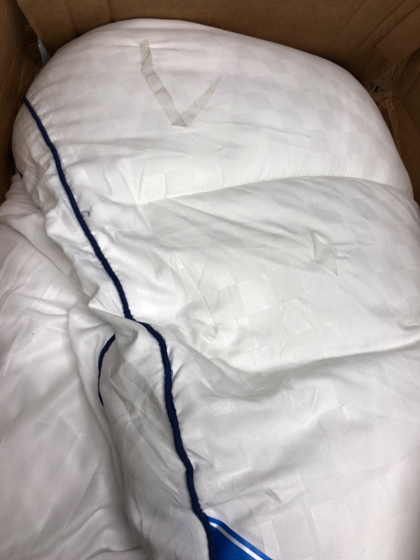 Photo 4 of *USED*BedLuxury Twin XL Mattress Topper Extra Thick Cooling Mattress Pad Cover for Back Pain Breathable Pillow Top Plush Soft with 8-21 Inch Deep Pocket - White White Twin XL(39"x80")