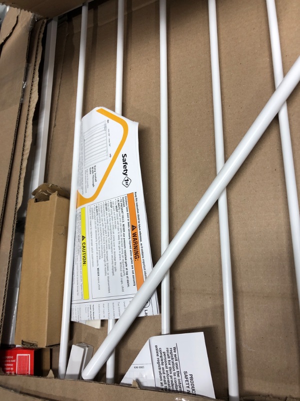 Photo 3 of *USED*Safety 1st Easy Install 28" Walk Thru Gate, Fits Between 29" and 38" 38x28 Inch (Pack of 1) Original Size White