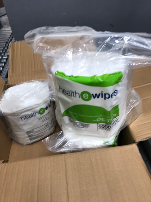 Photo 2 of Antiseptic Heavy Duty Cleaning Wipes, Gym Equipment Wipes (4000 Wipes/Roll | 4 Rolls/CSE) HealthEwipe Fitness Equipment Wipes