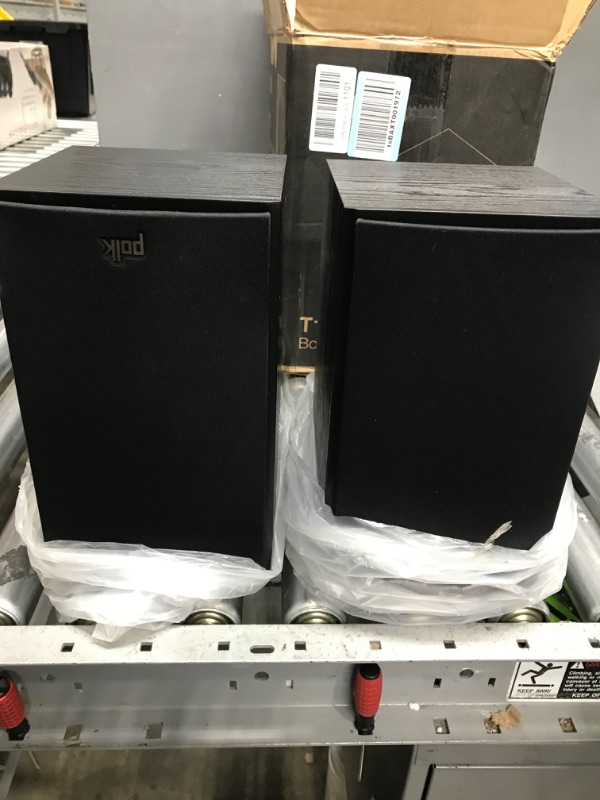 Photo 2 of Polk Audio T15 Bookshelf Speakers Pair Black